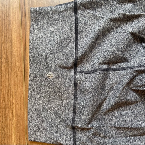 Lululemon Wunder Under Crop 21” - 6 - Picture 4 of 9